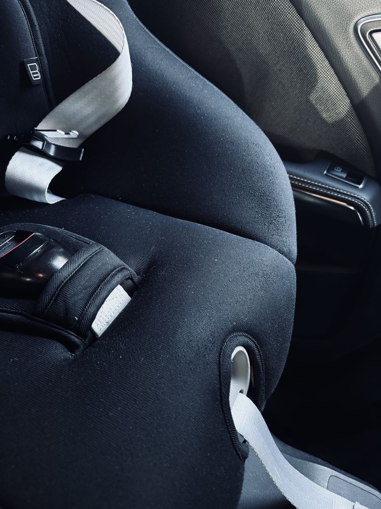 Fotelik samochowdy dziecięcy baza isofix do 18kg  Cybex Sirona i-size