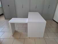 Biurko IKEA MALM z wysuwanym panelem, białe, 151x65 cm