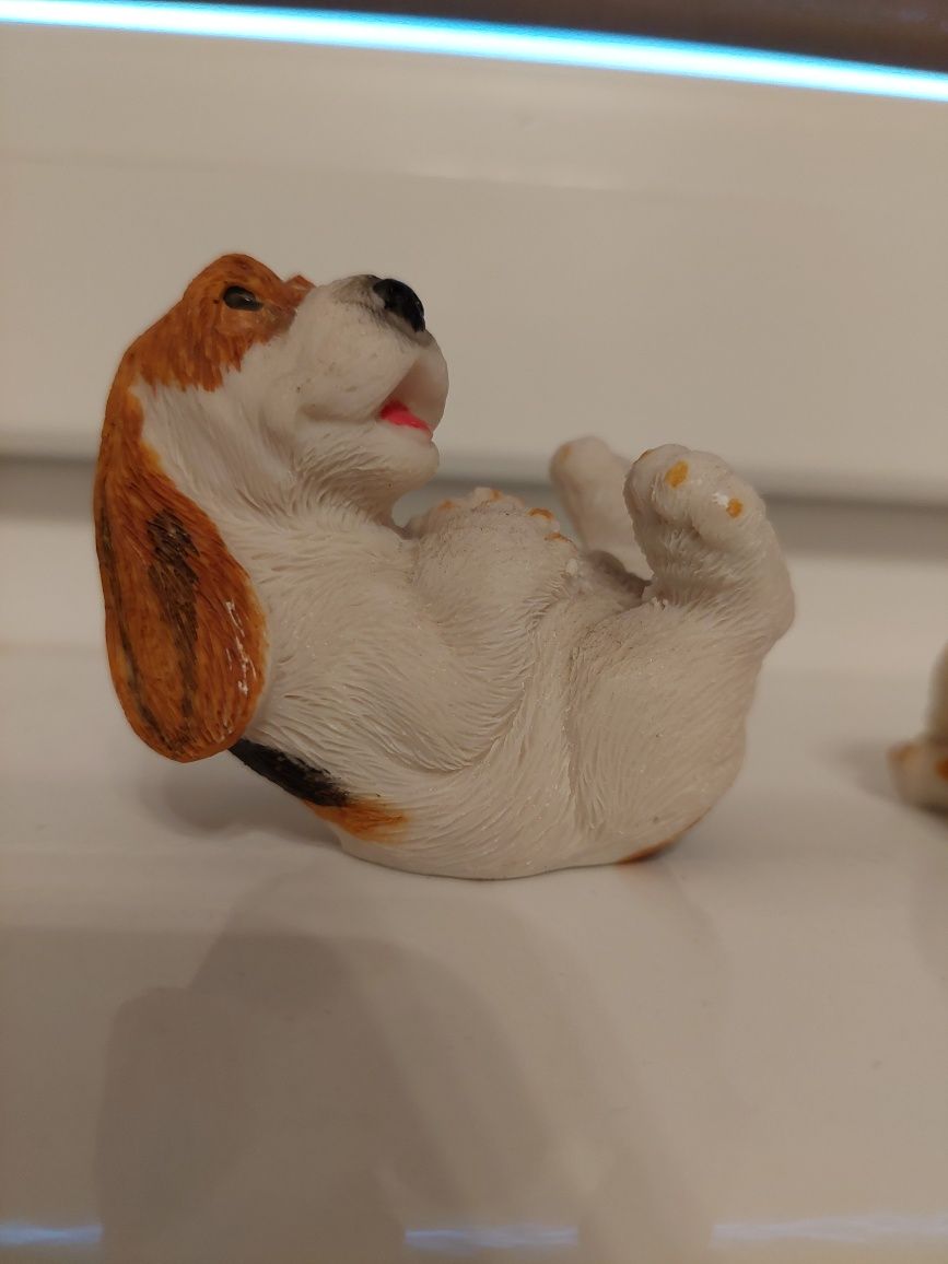 Figurki kolekcjonerskie Beagle