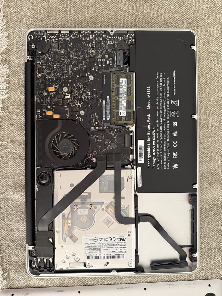 Backbook pro 13 polegadas 2011