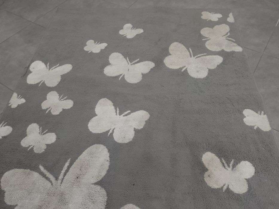 Sprzedam dywanik 220x160 cm