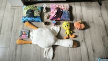 Miks zabawek stan bardzo dobry ok 50 sztuk