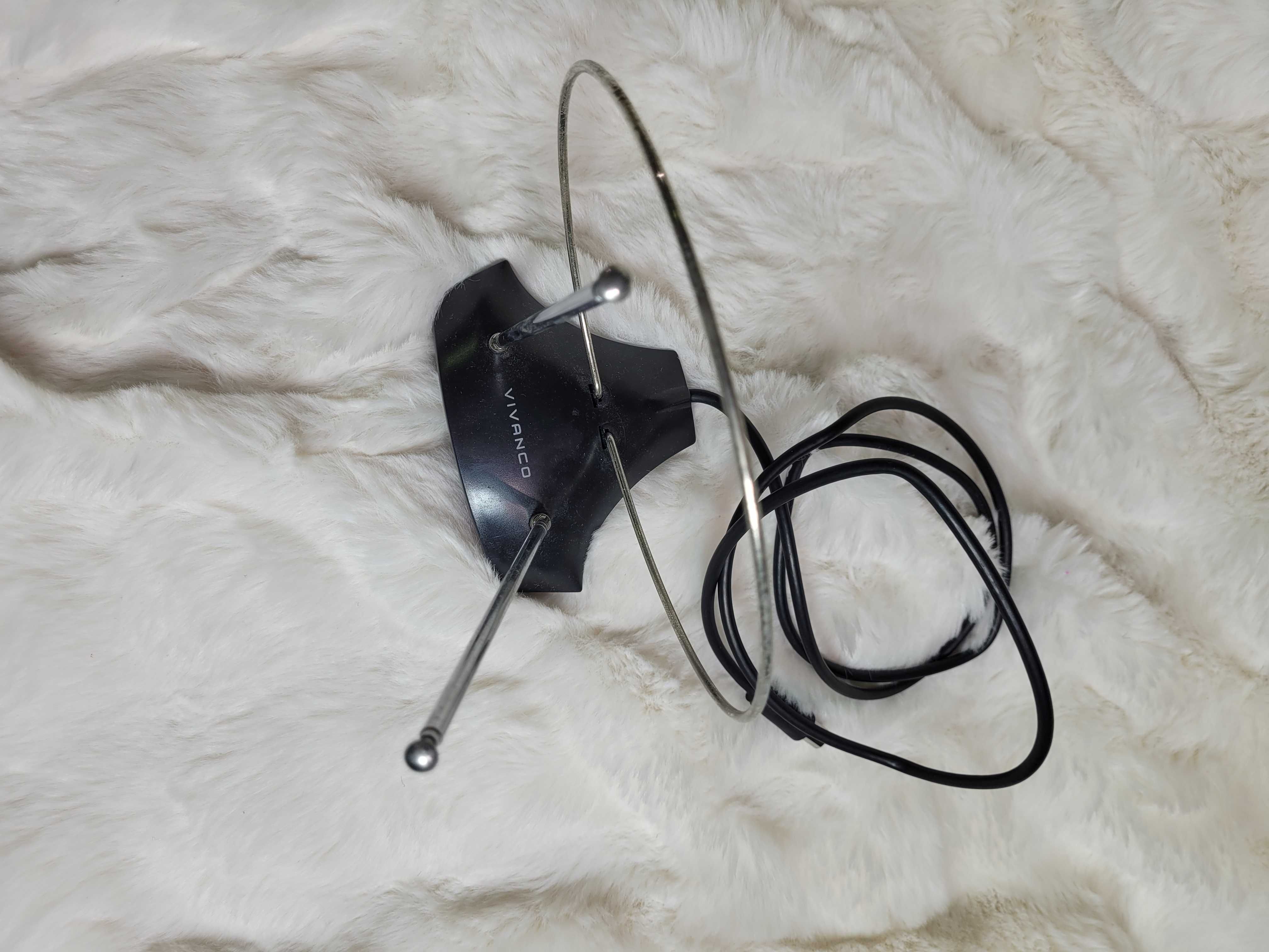 Antena wewnętrzna TVA 3020 - Vivanco 38882