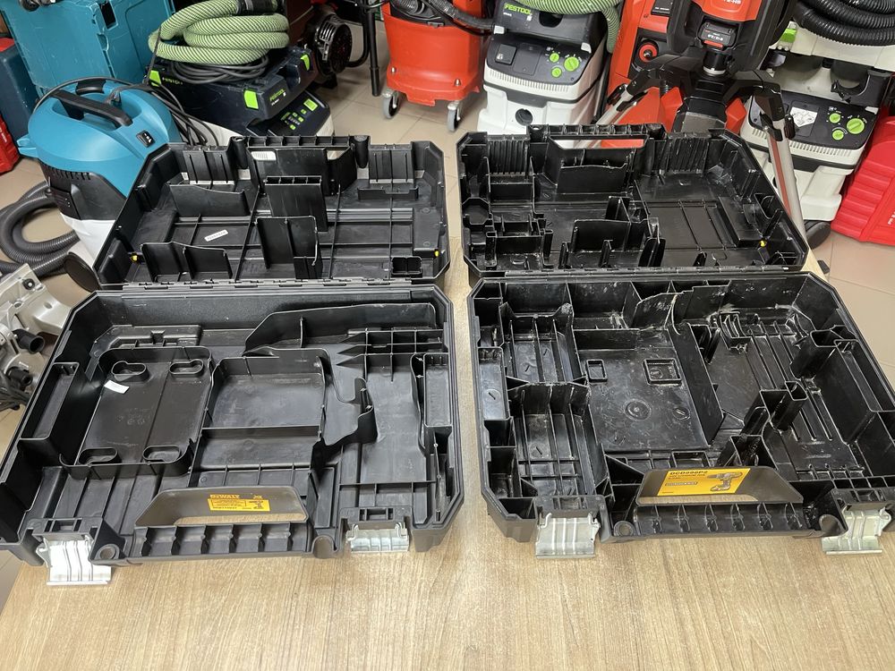 Dewalt ящики для інструментів