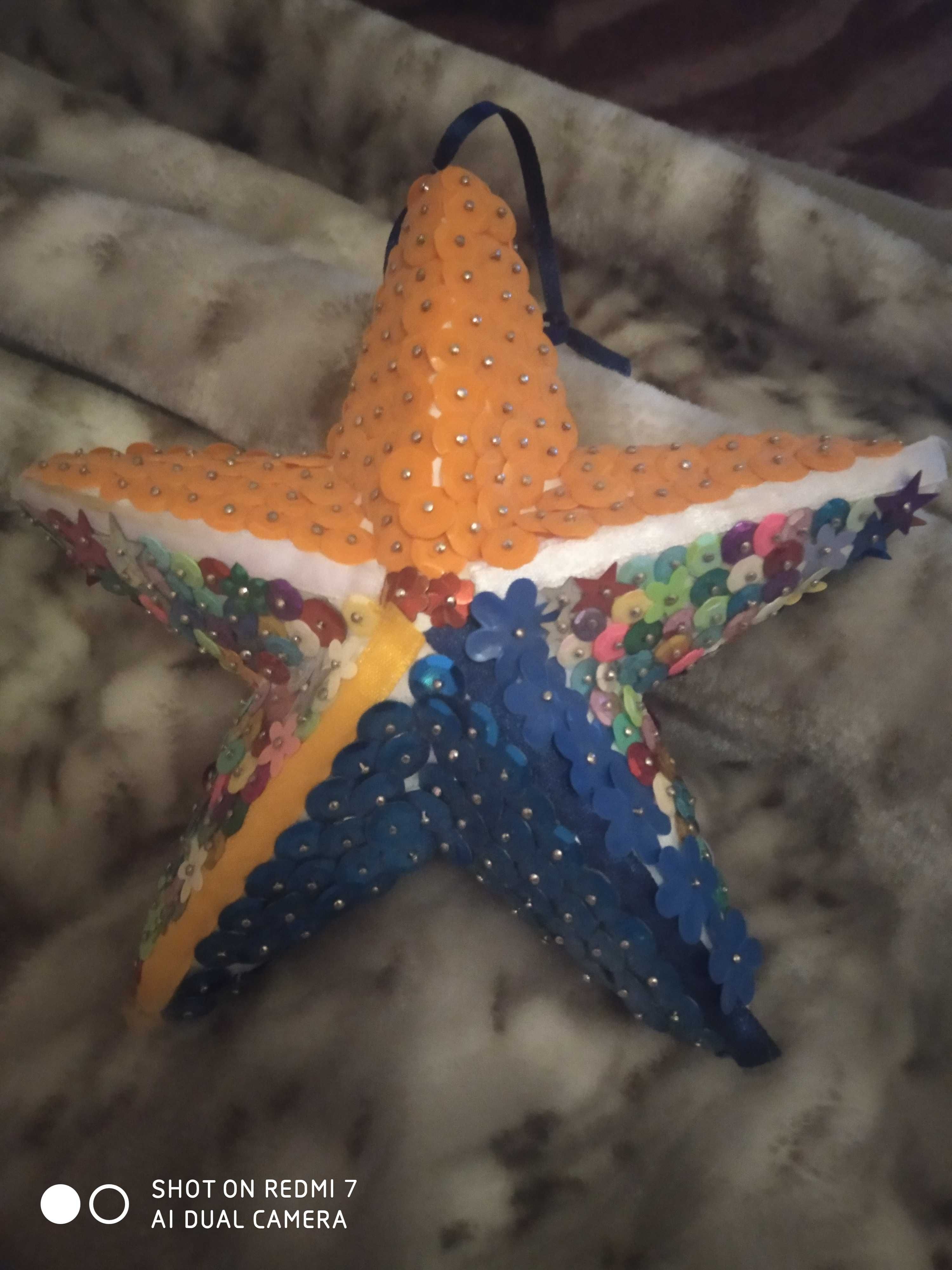 Bombka gwiazdka ręcznie wykonana z cekinów handmade