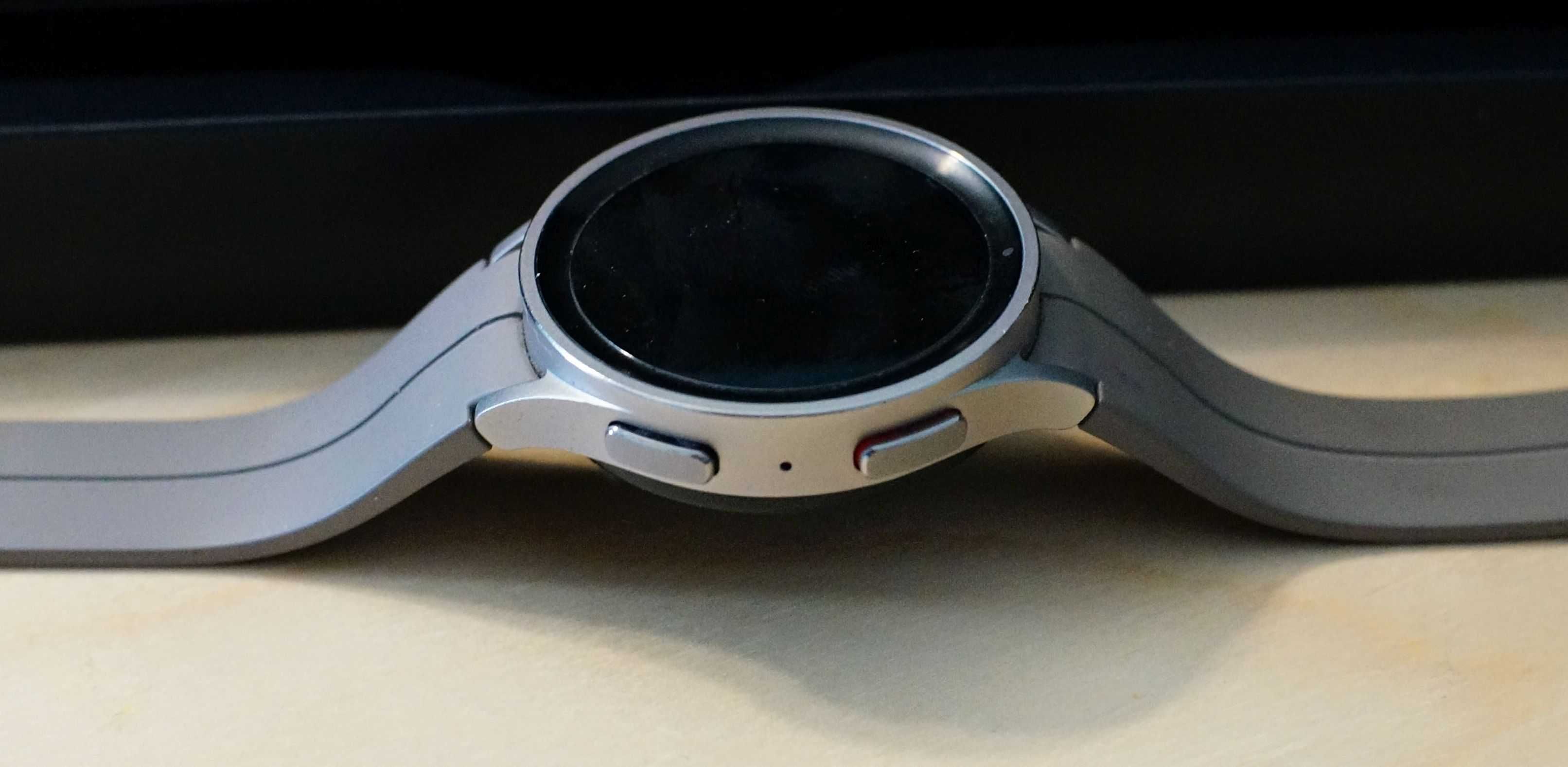 Smartwatch Samsung Galaxy Watch5 Pro tytanowe 45mm LTE Szary