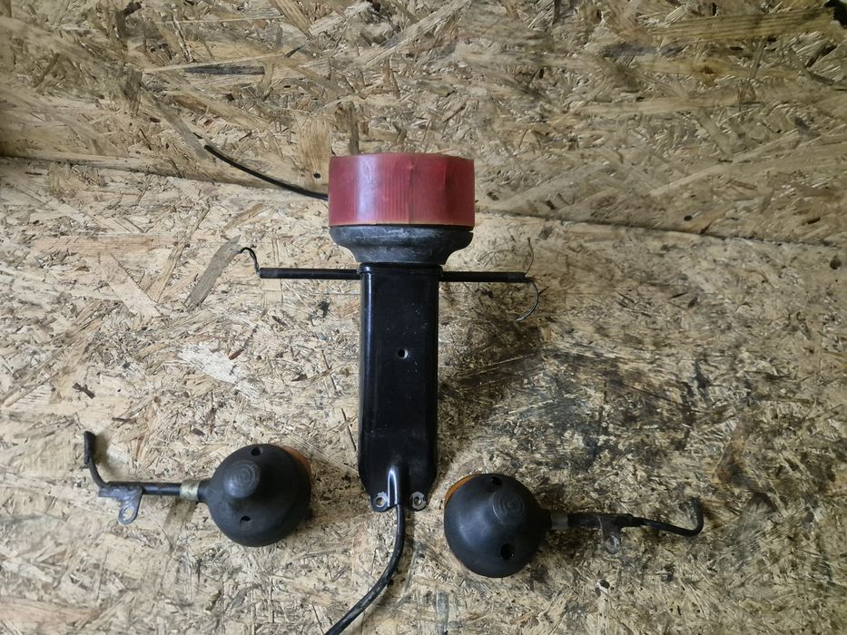 Lampa tylnia kierunkowskazy mz etz 250