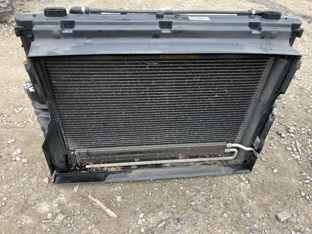 Chlodnica chlodnice bmw e63 e64 n52b30 automat kpl wiatrak wentylator