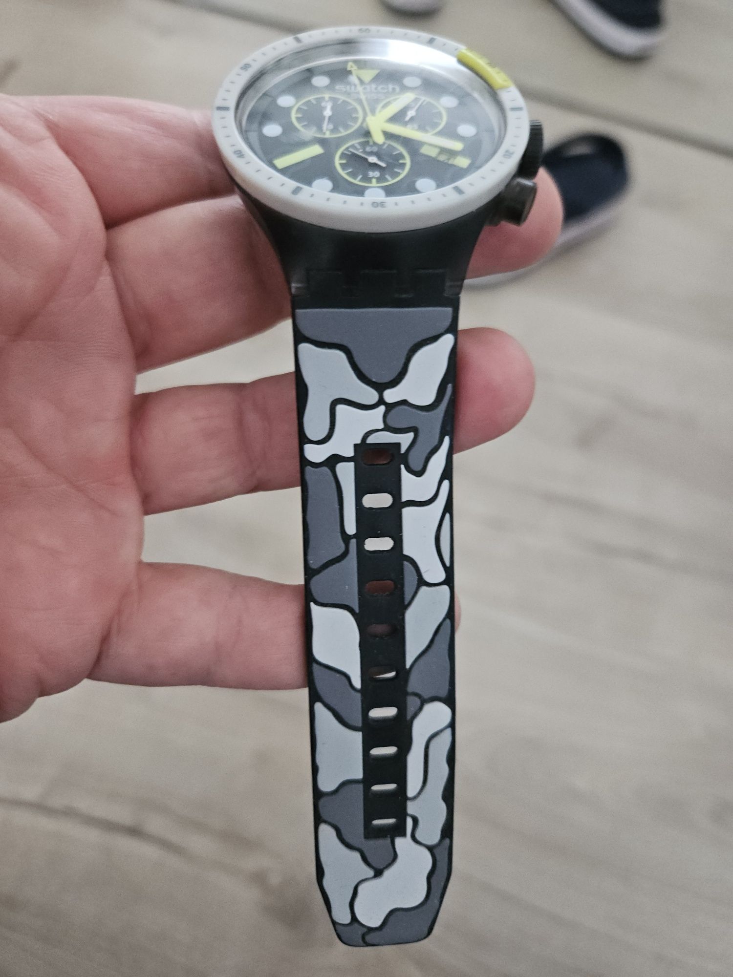 SWATCH Big Bold Chrono Escapeartic SB02M400