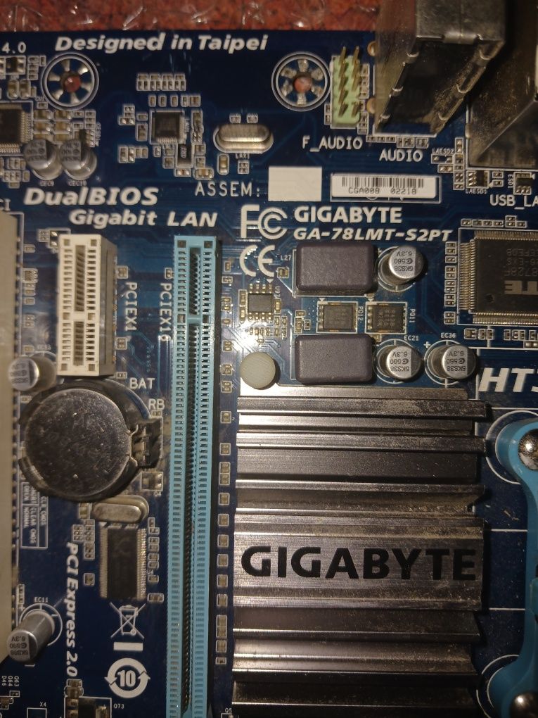 Материнська плата Gigabyte GA-78LMT-S2PT v4.0  AMD FX 8120