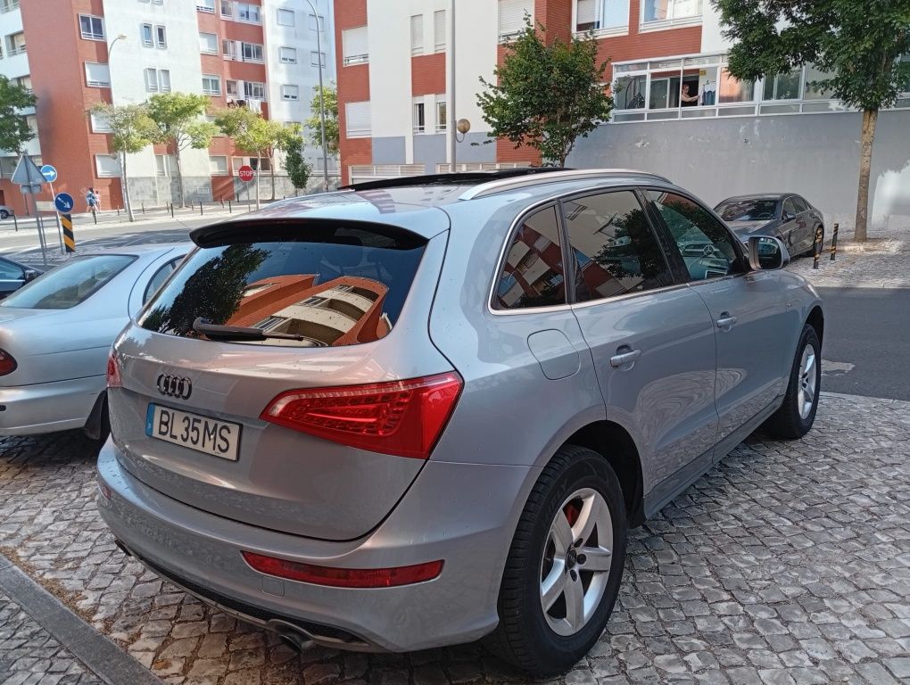 Audi Q5 TFSI 211 cv