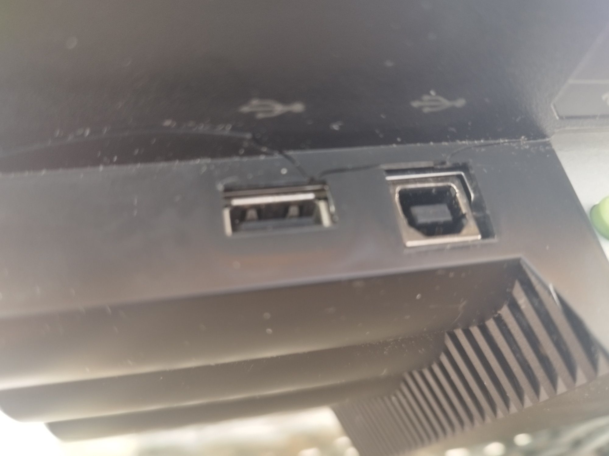 Monitor Lenovo ThinkVision LT2223p 21,5-calowy