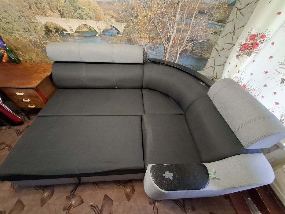 Продам кутовий диван