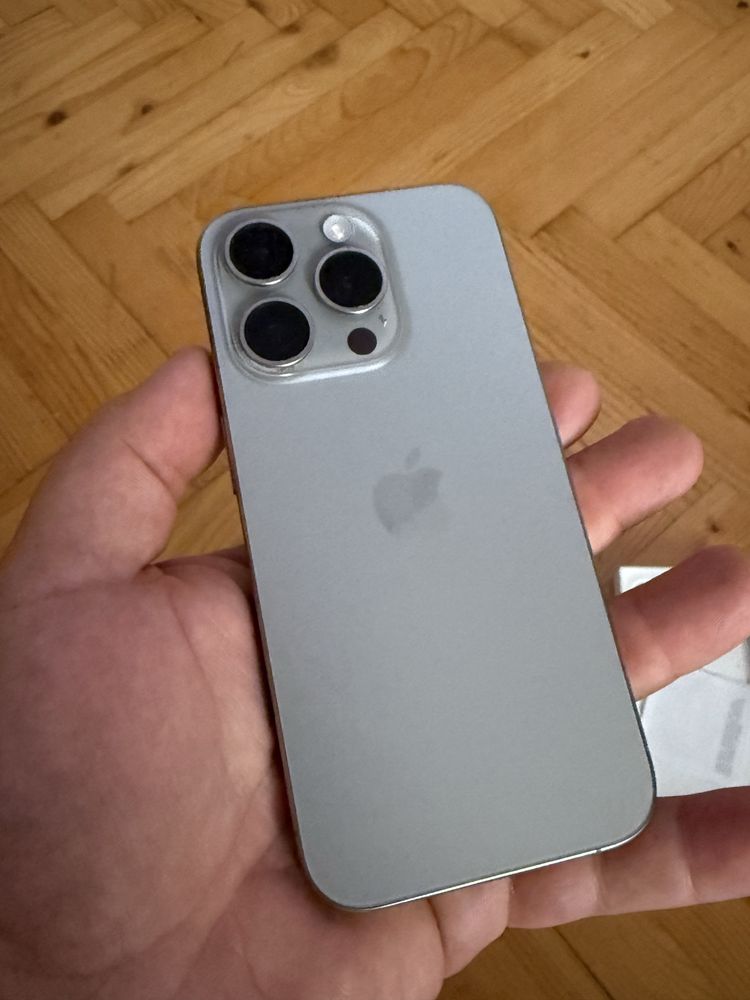 Iphone 15 pro 128GB