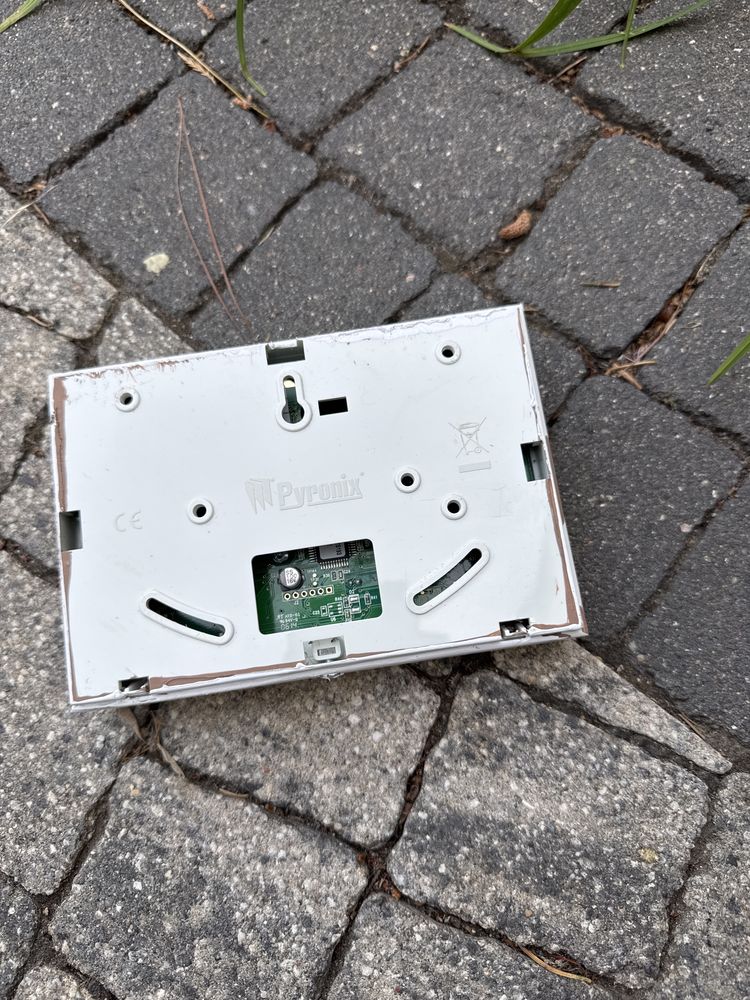 Klawiatura Pryronix Matrix LCD niebieska system alarmowy