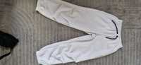 Białe spodnie dresowe Zara rozm.128