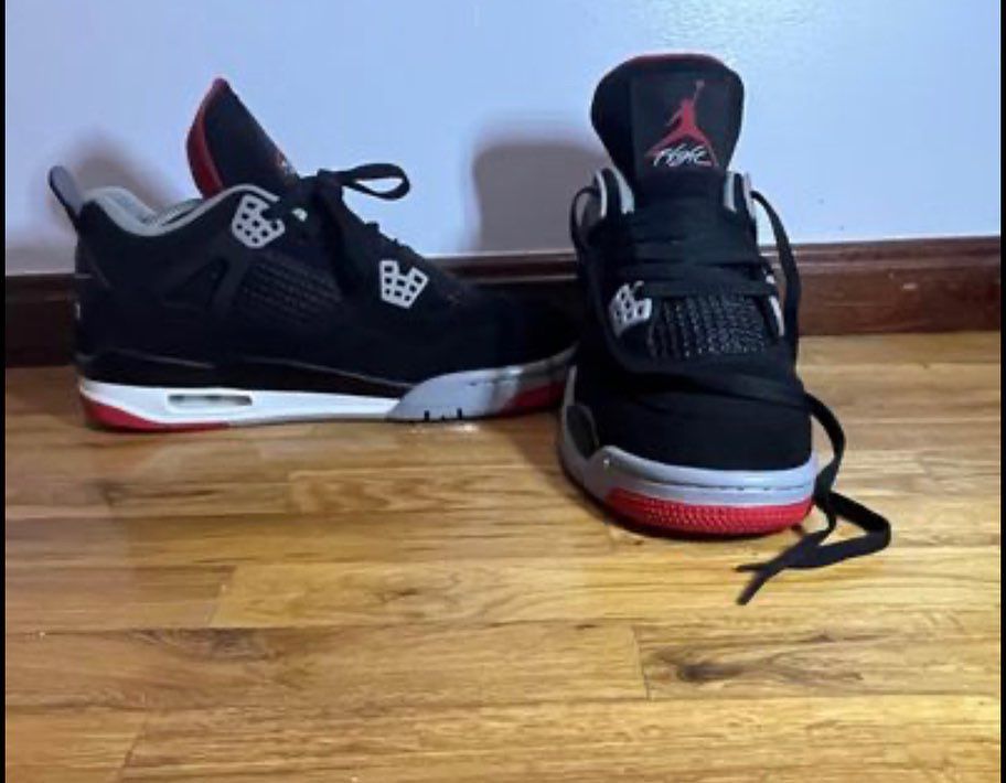 Jordan4 Bred usado apenas 3 vezes