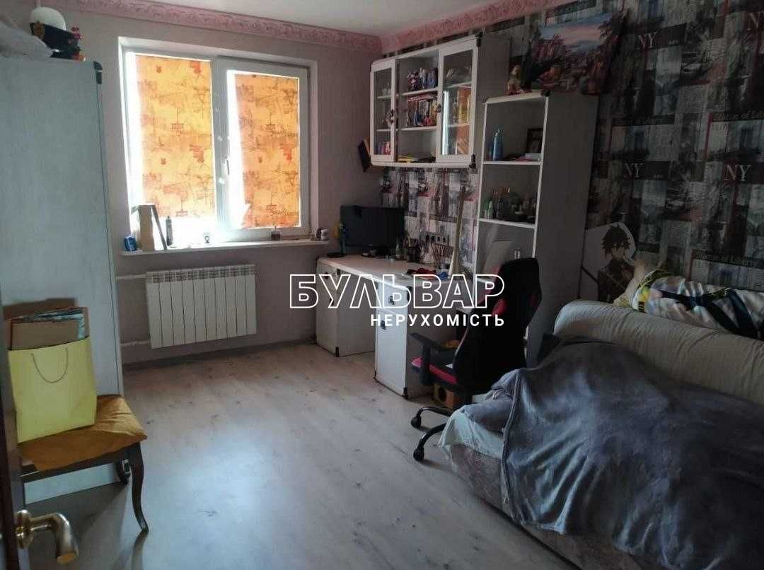 Продам 4 к.кв Центр ул. Авиационная 3. Парк Горького (Центральный)