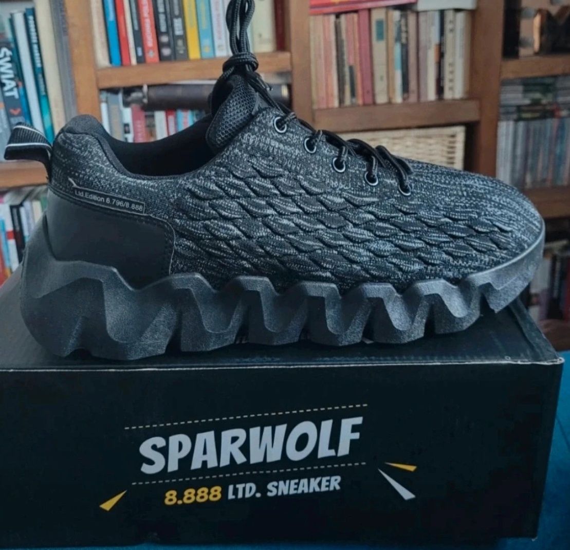 But sneakersy Sparwolf