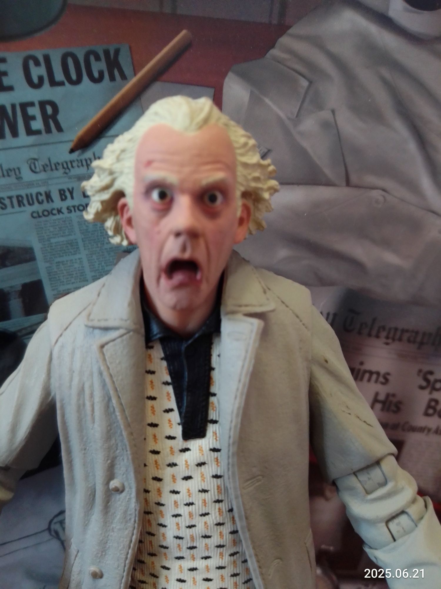 Фигурка - Док Браун, Назад в будущее. Back to the future.