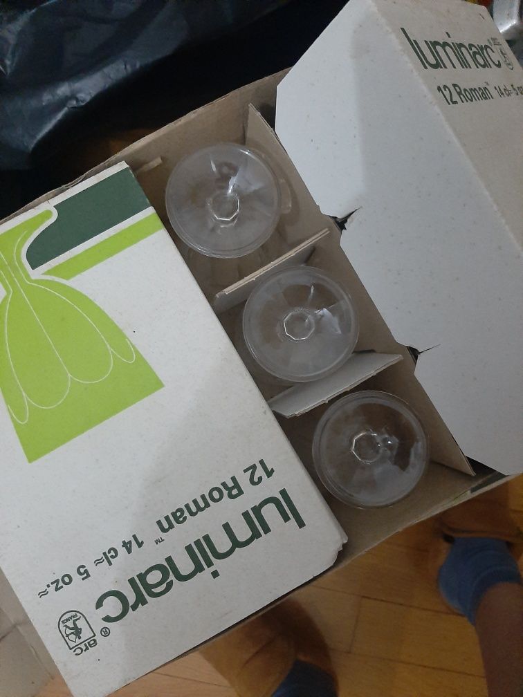 Taças de champanhe/fruta e outros