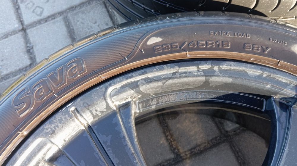 Koła R 18 235/45