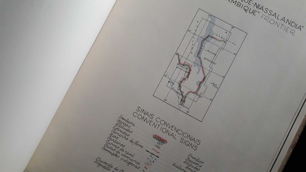 Livro "Fronteira "Moçambique - Niassalandia" - Acordo de 1954