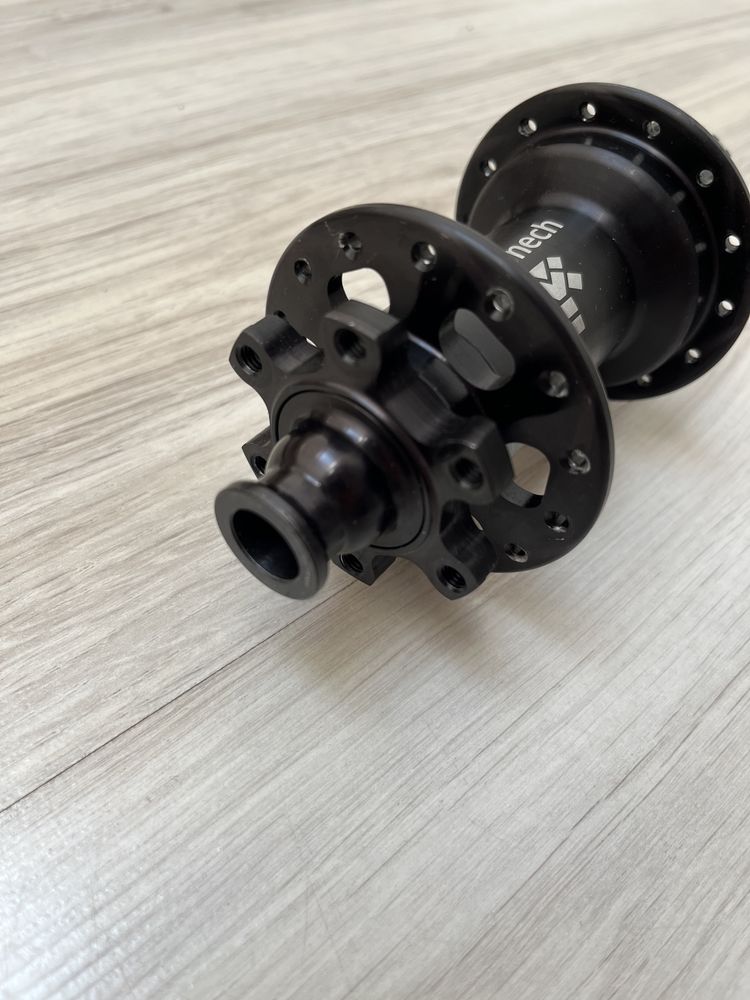 Najlepsza piasta Trailmech 148.12.micro spline dt swiss boost