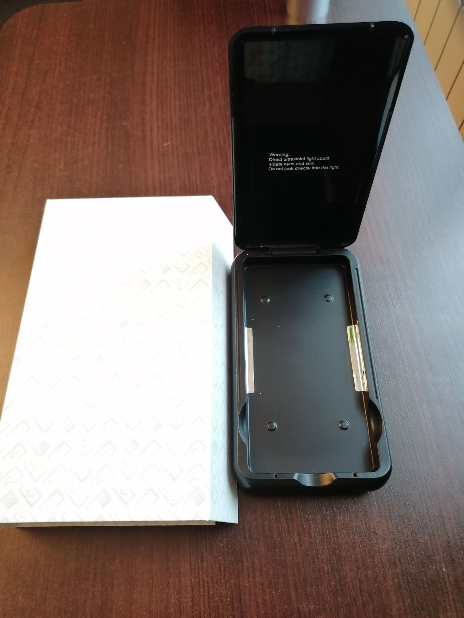 Sterylizator NUCLEUS do smartphone