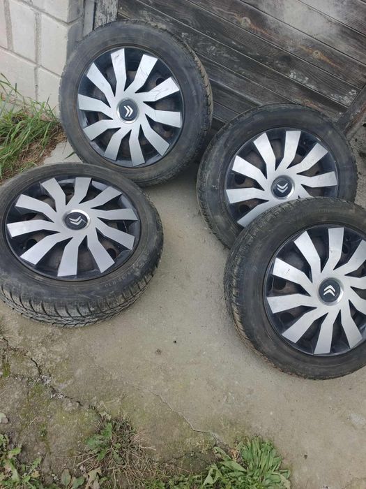 Opony zimowe 205/55 roz 16 z felgami 4x108