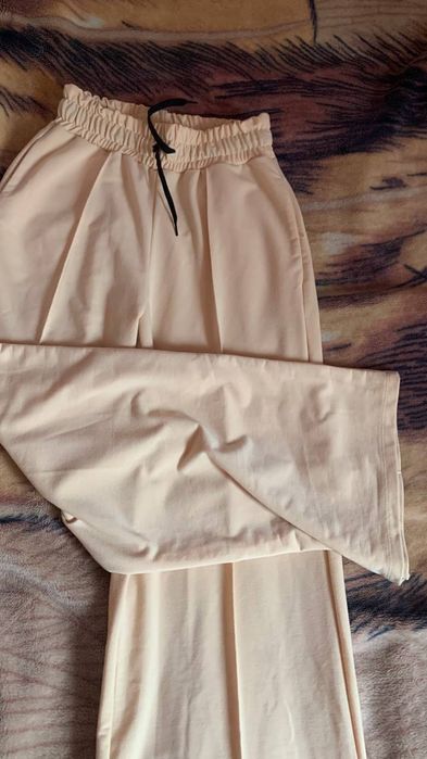 Костюм/худи/штани клеш,палацо