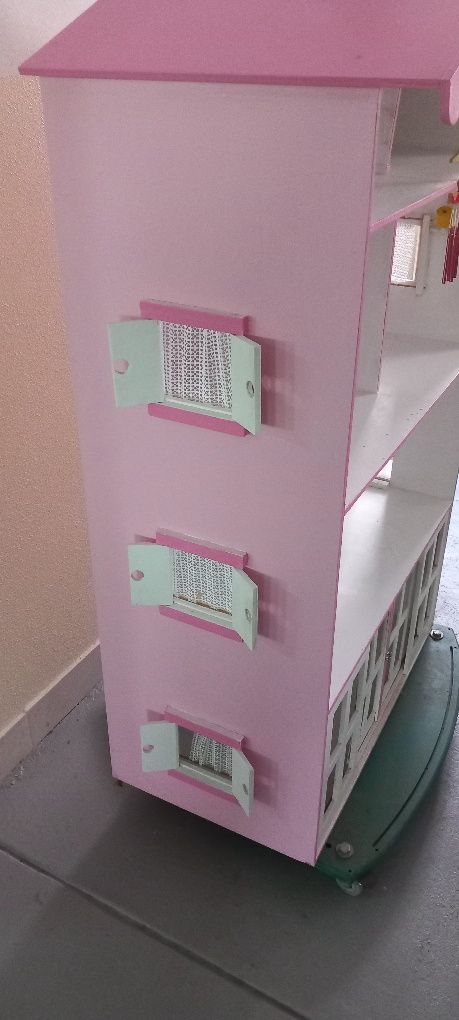 Casinha de bonecas