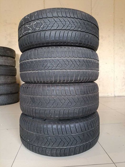 Комплект шин б/у 245/45R18 100V Pirelli Sottozero 3 RUN FLAT