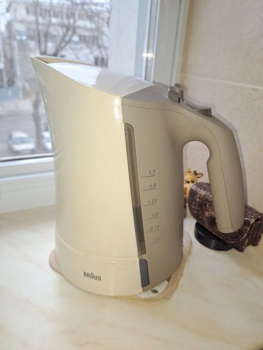 Чайник Braun WK 300 Multiquick 3 cream б/в 1,7л 2200Watt