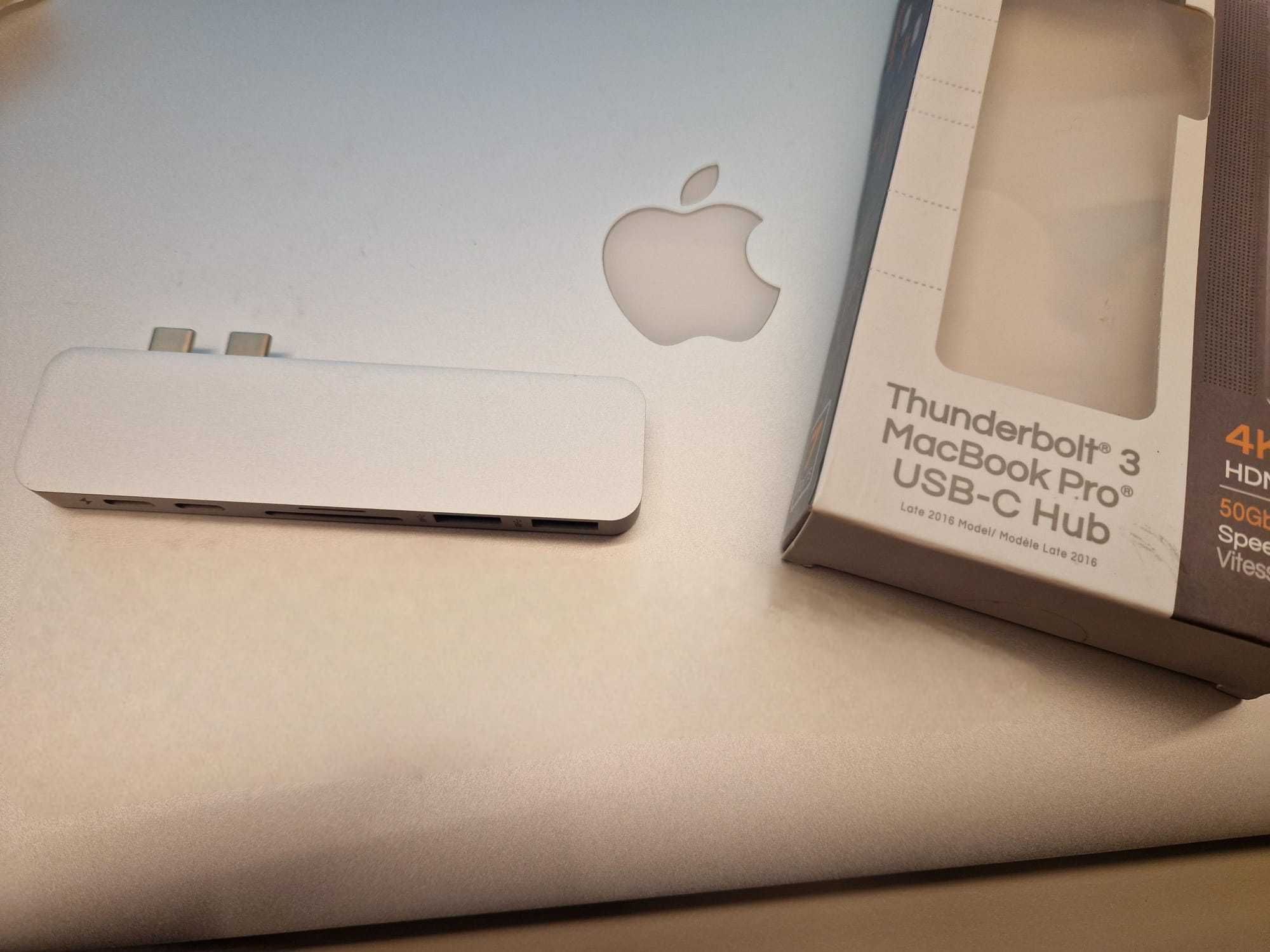 || Semi-Novo || Thunderbolt 3 - MacBook Pro // HubHYPER HyperDrive
