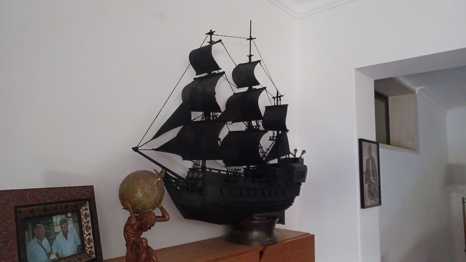 Galeao black pearl