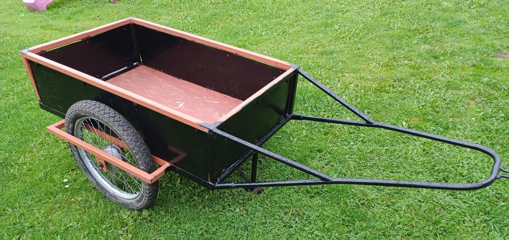 Wózek  ogrodowy.