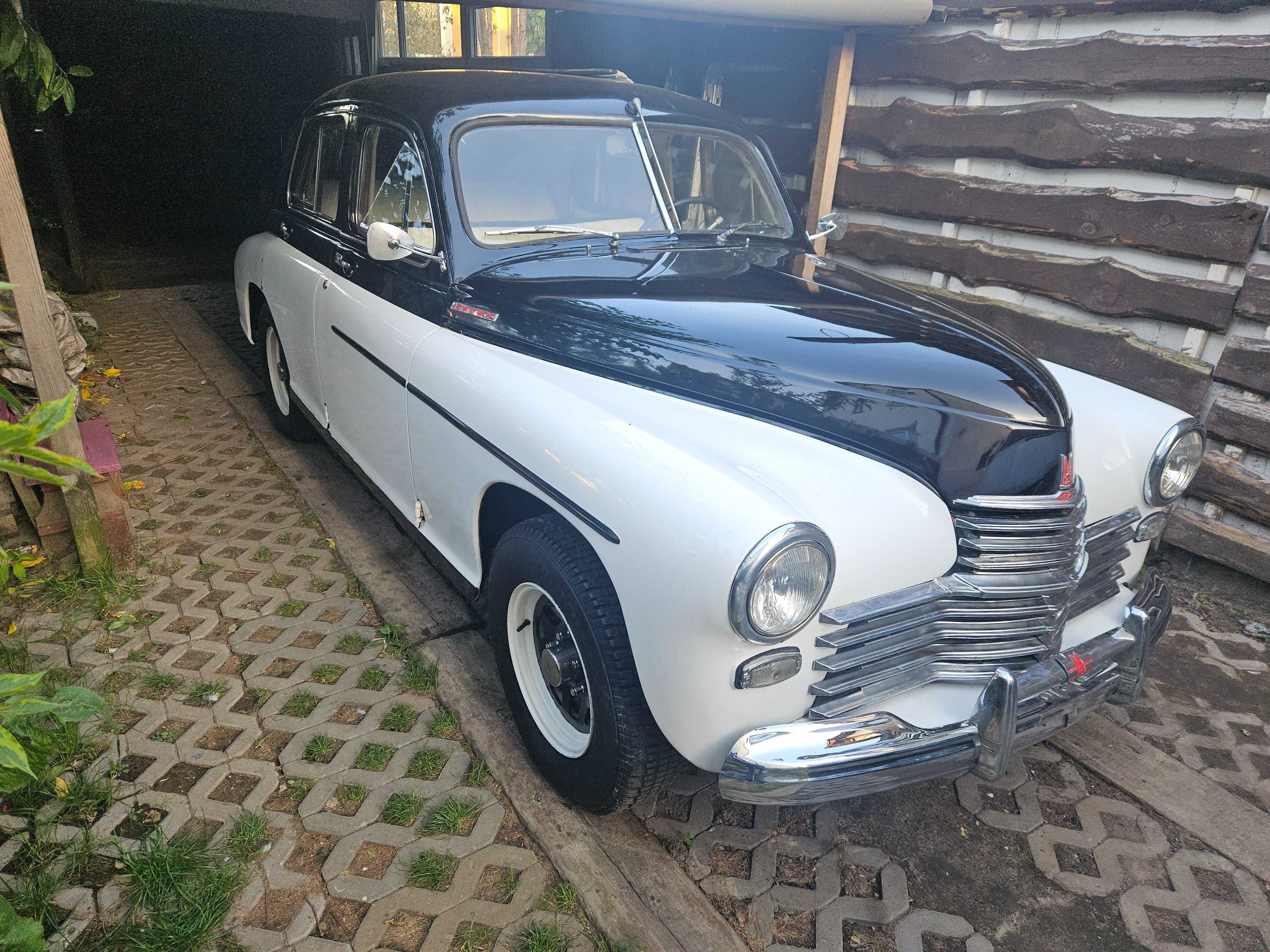 Warszawa  / Pobieda M20 z 1952 roku