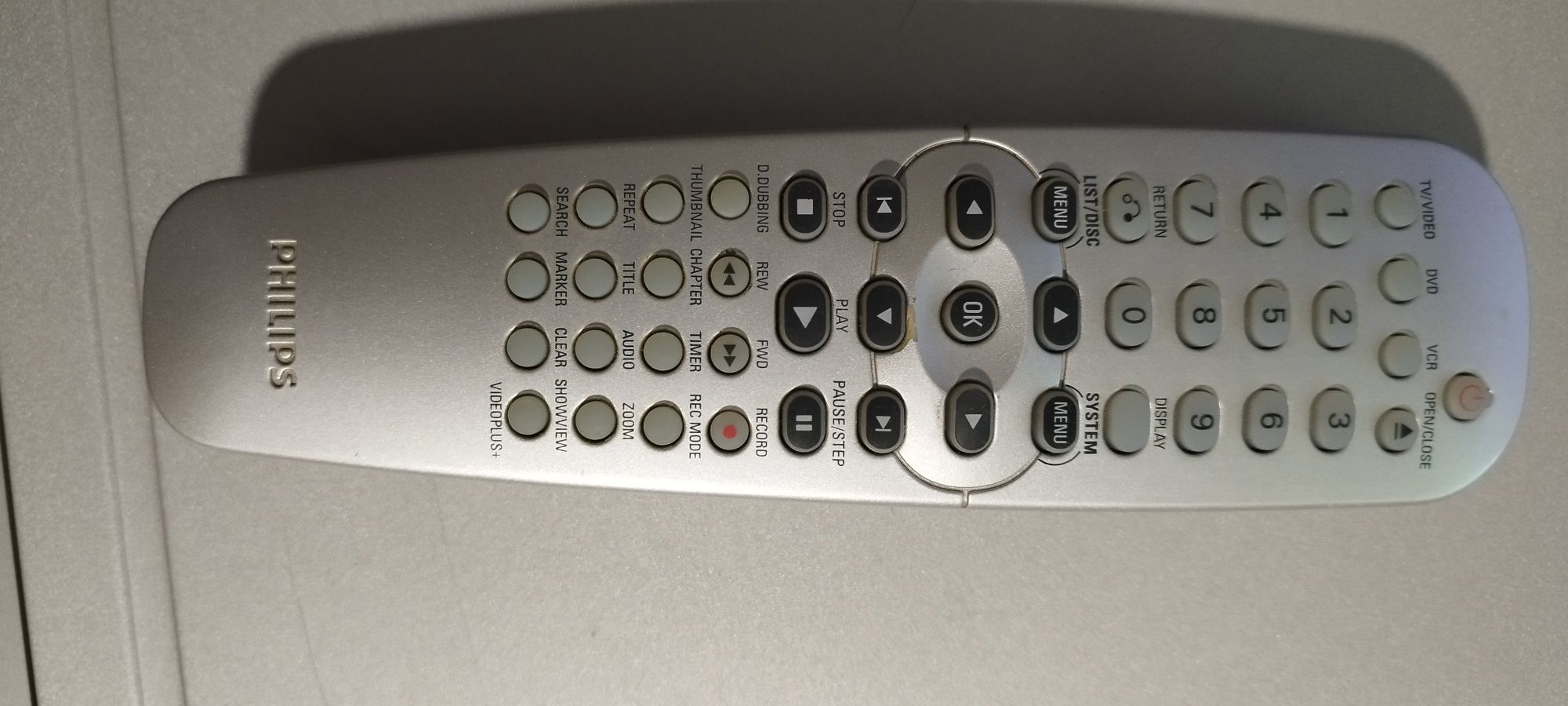Philips DVDR3320V COMBO