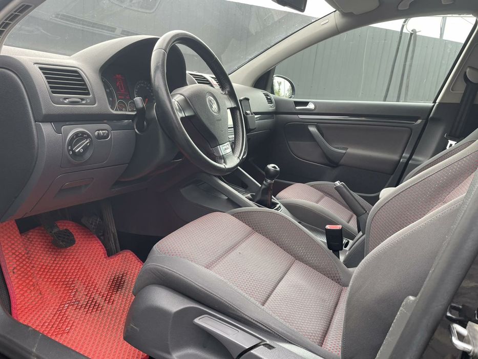 Продам Volkswagen Golf GT 2006 рік 1.4 турбо гольф 5