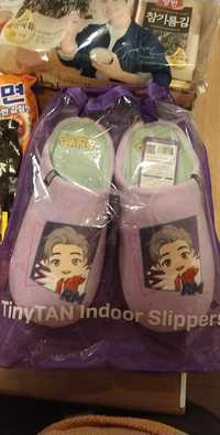 TinyTAN indoor slippers
