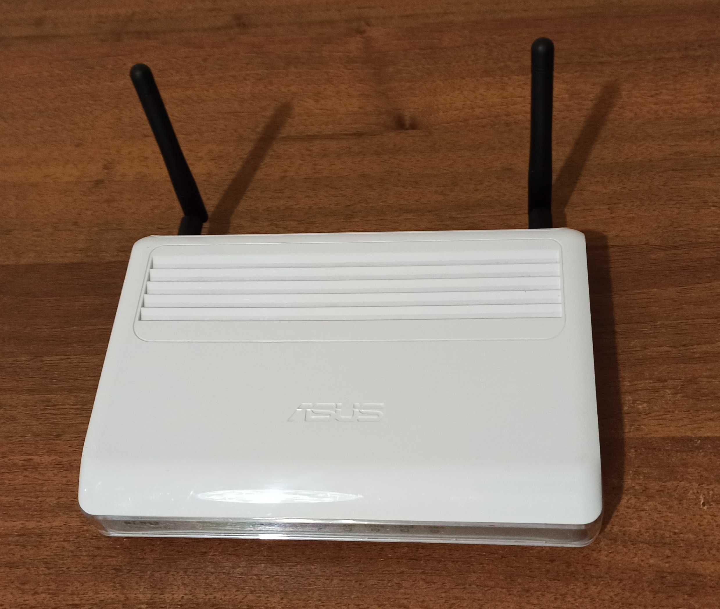 Wi-Fi роутер ASUS RT-N12 (роутер,репитер,АР)