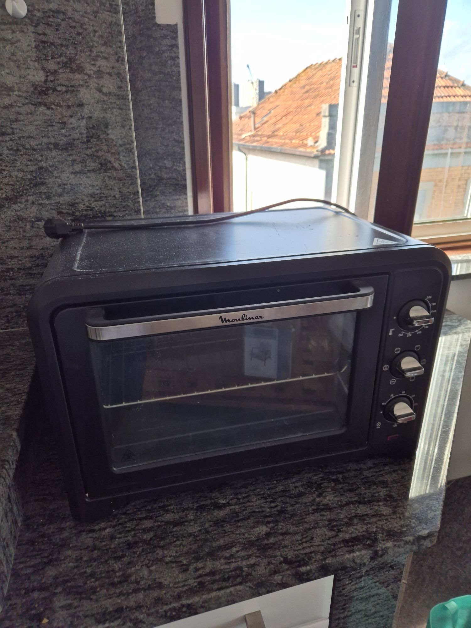 Forno 33L Moulinex 2000W
