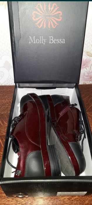Оксфорды туфли женские  ф-мы Molly Bessa 38р