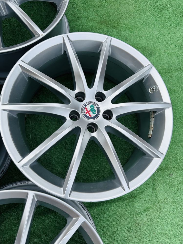 Диски 5/110 R19 Alfa Romeo з датчиками тиску