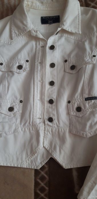 Белый джинсовый пиджак, костюм р.44-46