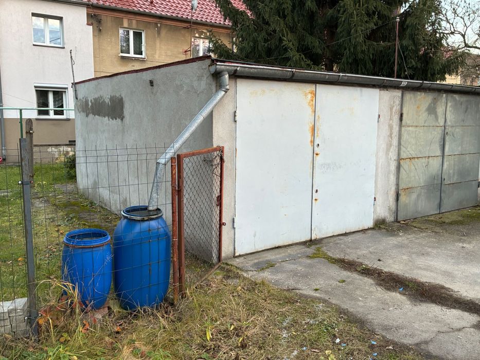 Garaż murowany w Żaganiu