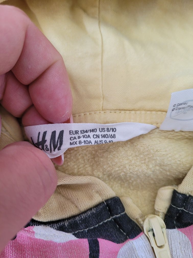 H&M. Żółta bluza z kapturem Disney Myszka Minnie, rozmiar 134 / 140