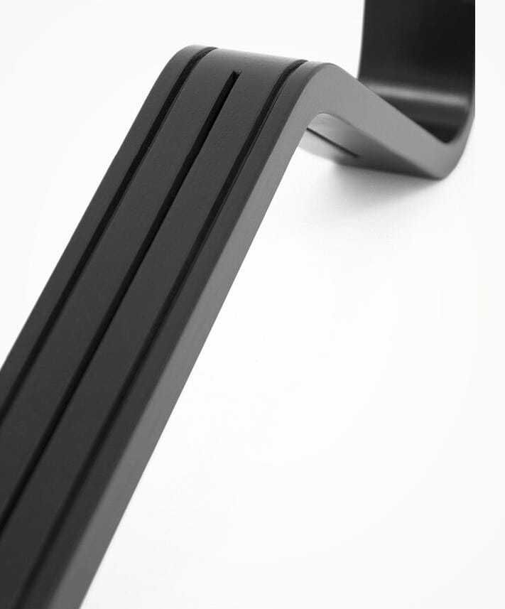 STOKKE NOMI krzesełko do karmienia | Black