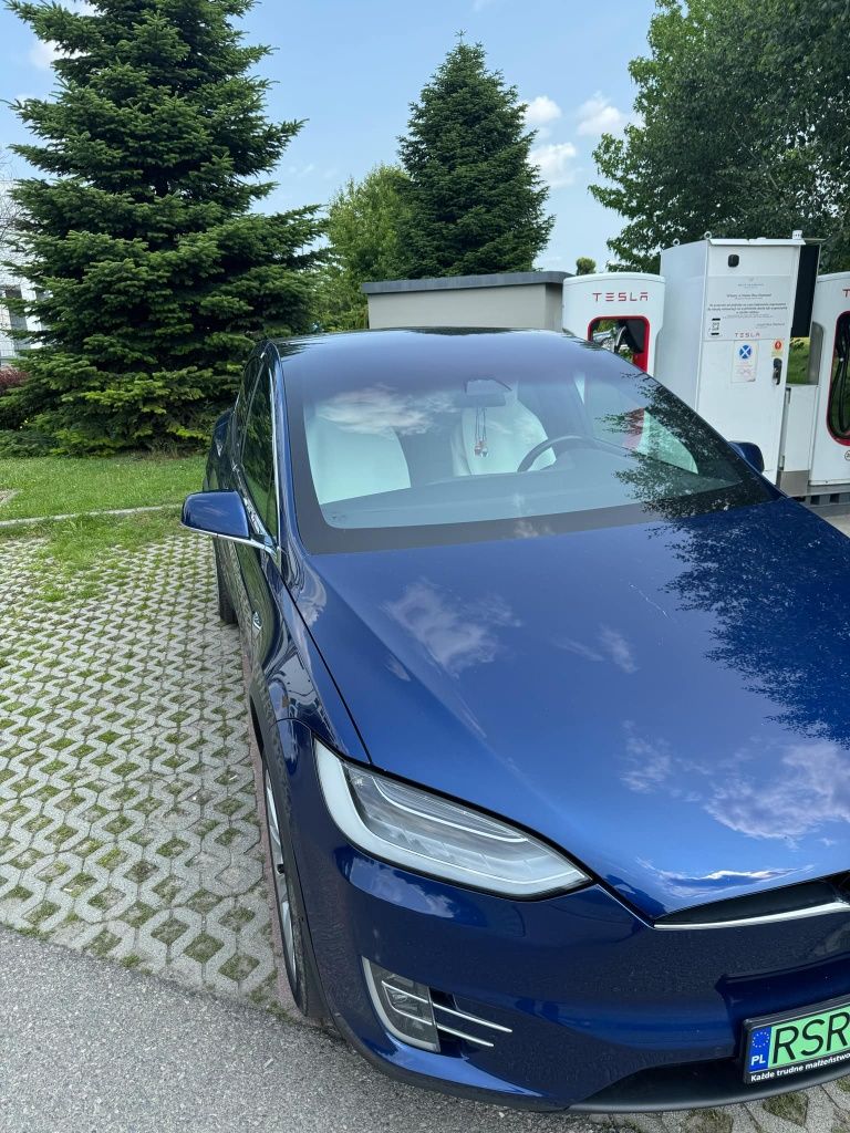 Tesla Model X 100D Long Range